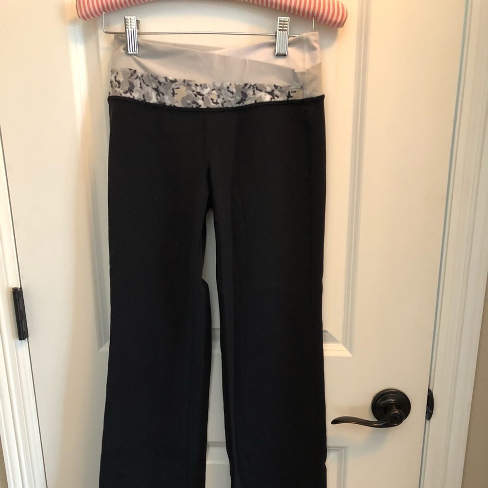 Lululemon Astro pant EUC